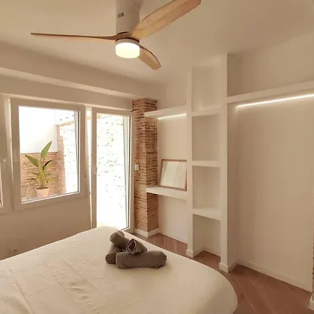 Beautiful Restored House With Terrace Apartment